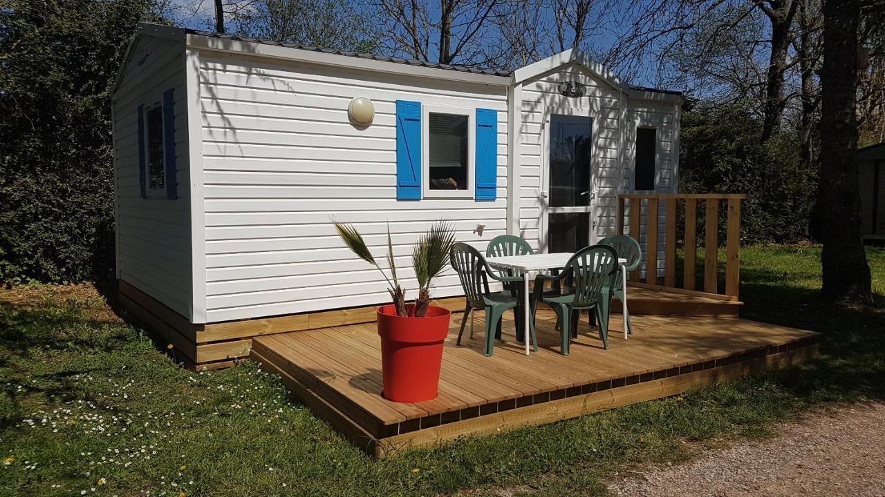 Camping Au Tour De L'aveyron 2* LʼHospitalet-du-Larzac